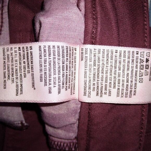 American Eagle Next Level Stretch Jegging Size 0 Burgundy - Picture 9 of 10